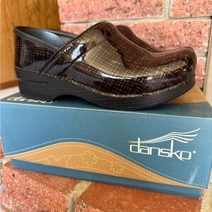 Dansko Women’s Clogs